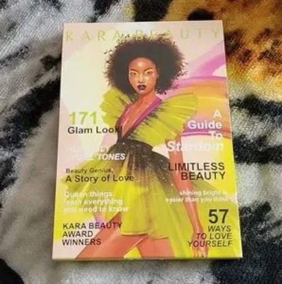 Kara eyeshadow pallet - Picture 1 of 3